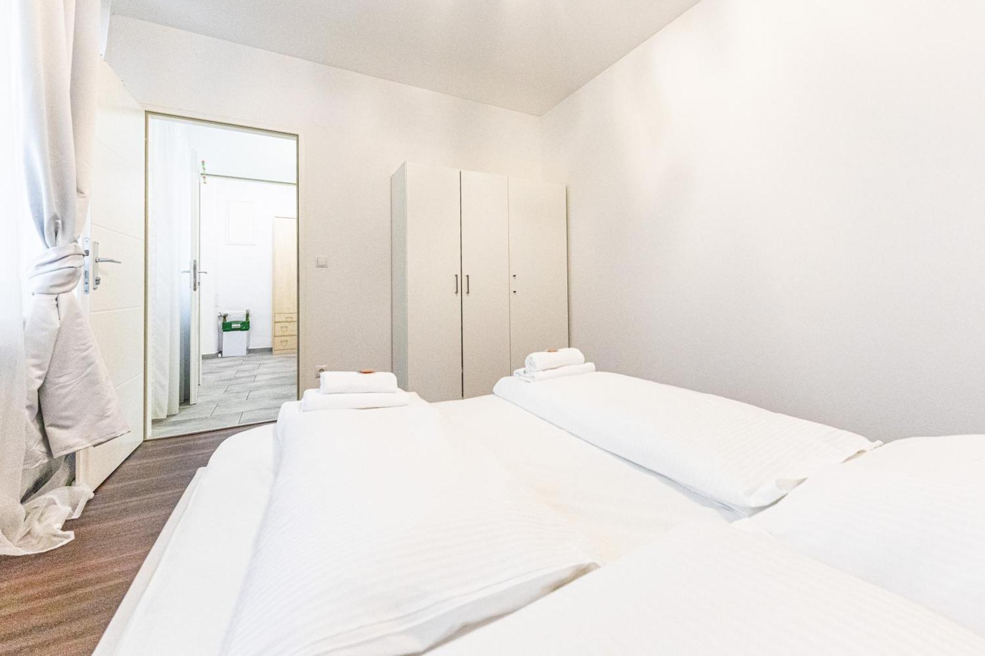 Central & Affordable By Jr City Apartments ウィーン エクステリア 写真
